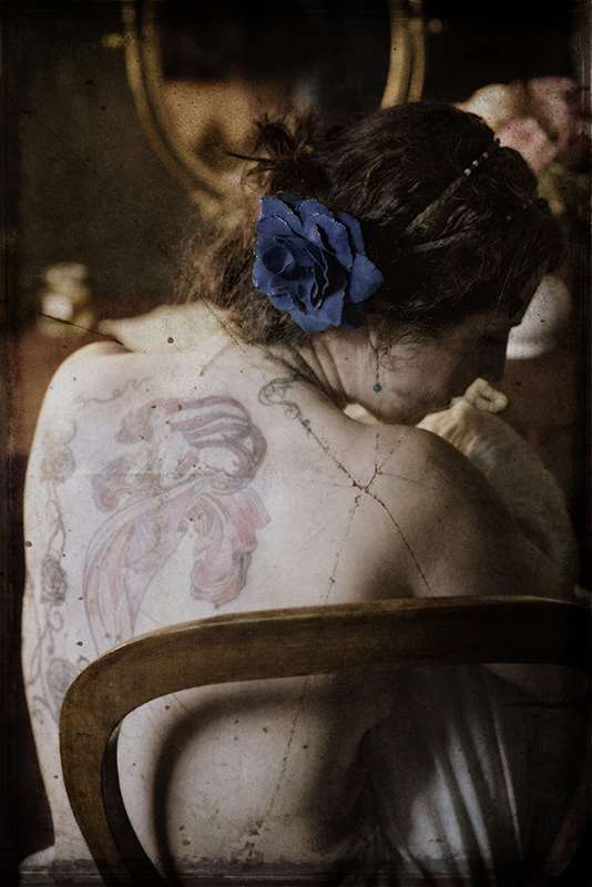 eric-rosier-mucha-boudoir-belle-epoque-femme-tatou