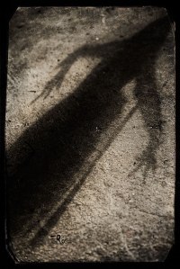 etrange-mystere-silhouette-femme