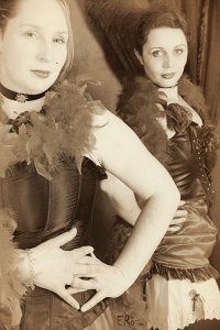 duo-cocottes-maison-close-belle-epoque