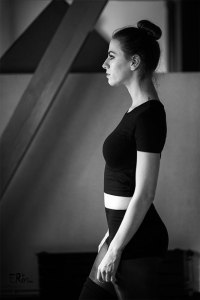 portrait-danseuse-ballerine-profil