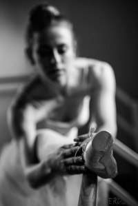 ballerine-danse-travail-barre