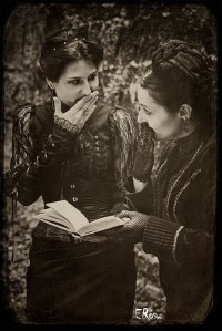 livre-interdit-belle-epoque-duo-femmes