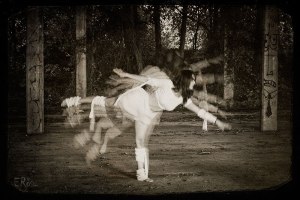 danse-urbex-fantome-etrange-fantastique
