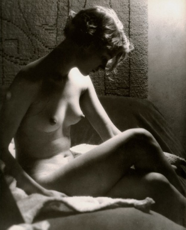 lee-miller-nue-muse-man-ray