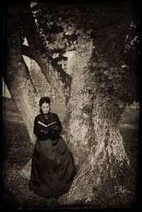 femme-lecture-romantisme-roman-sentimental