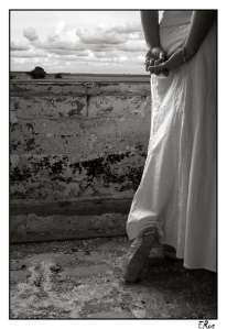 femme-danse-classique-fenêtre-urbex